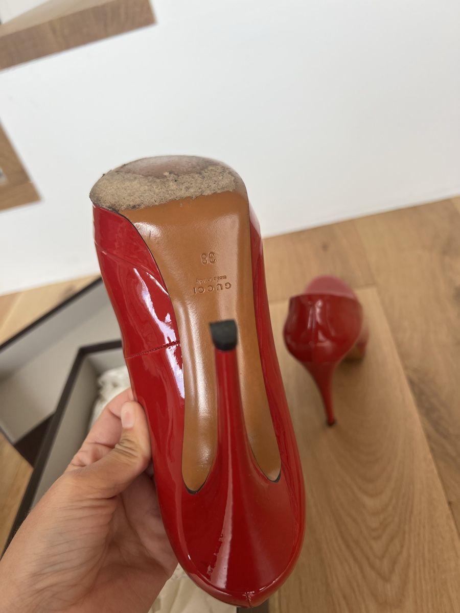 Gucci Damenschuhe: Escarpins Gucci vernis rouge T 38 – Gebraucht aus Lutry von roxypoxy 6