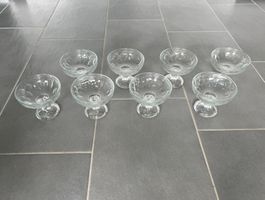 8 Dessertschalen aus Glas mit Fruchtmotiven, Top Zustand