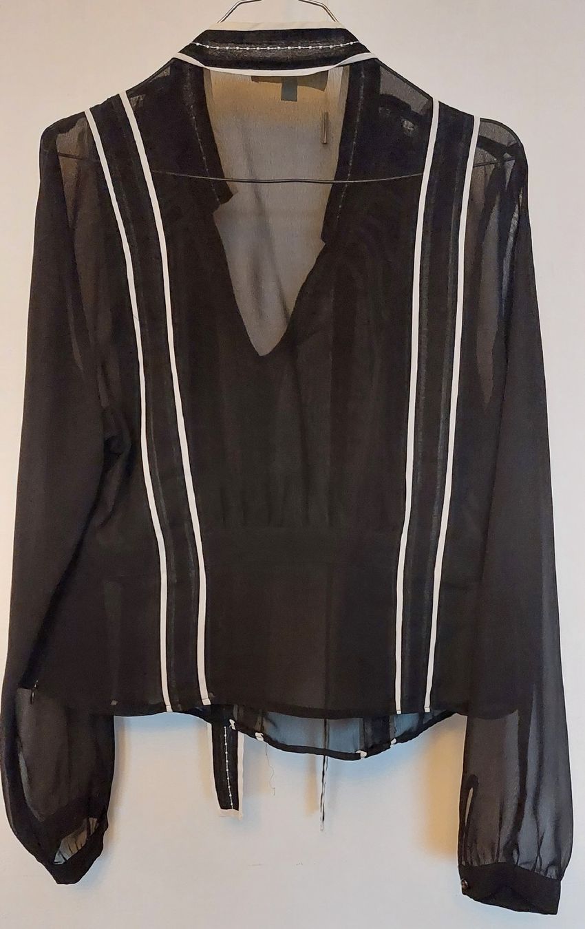 Camicette: Elegant Black & White Blouse, size XL translucent, modern de – Usato da Weiach venduto da fra_2xkf 1