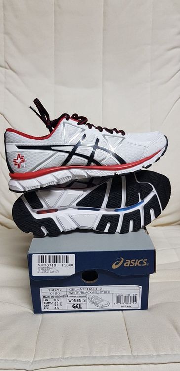 Asics gel attract on sale 3