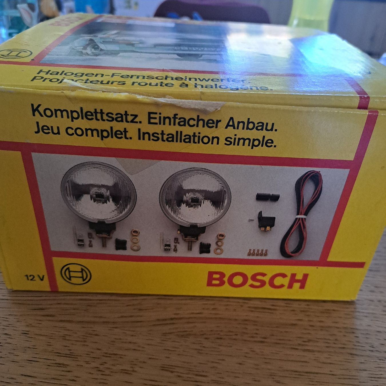 Bosch Tutti pezzi di ricambio auto: kit projecteur 12v Bosch – Nuovo e nell'imballaggio originale da Saulcy venduto da m.w94 1