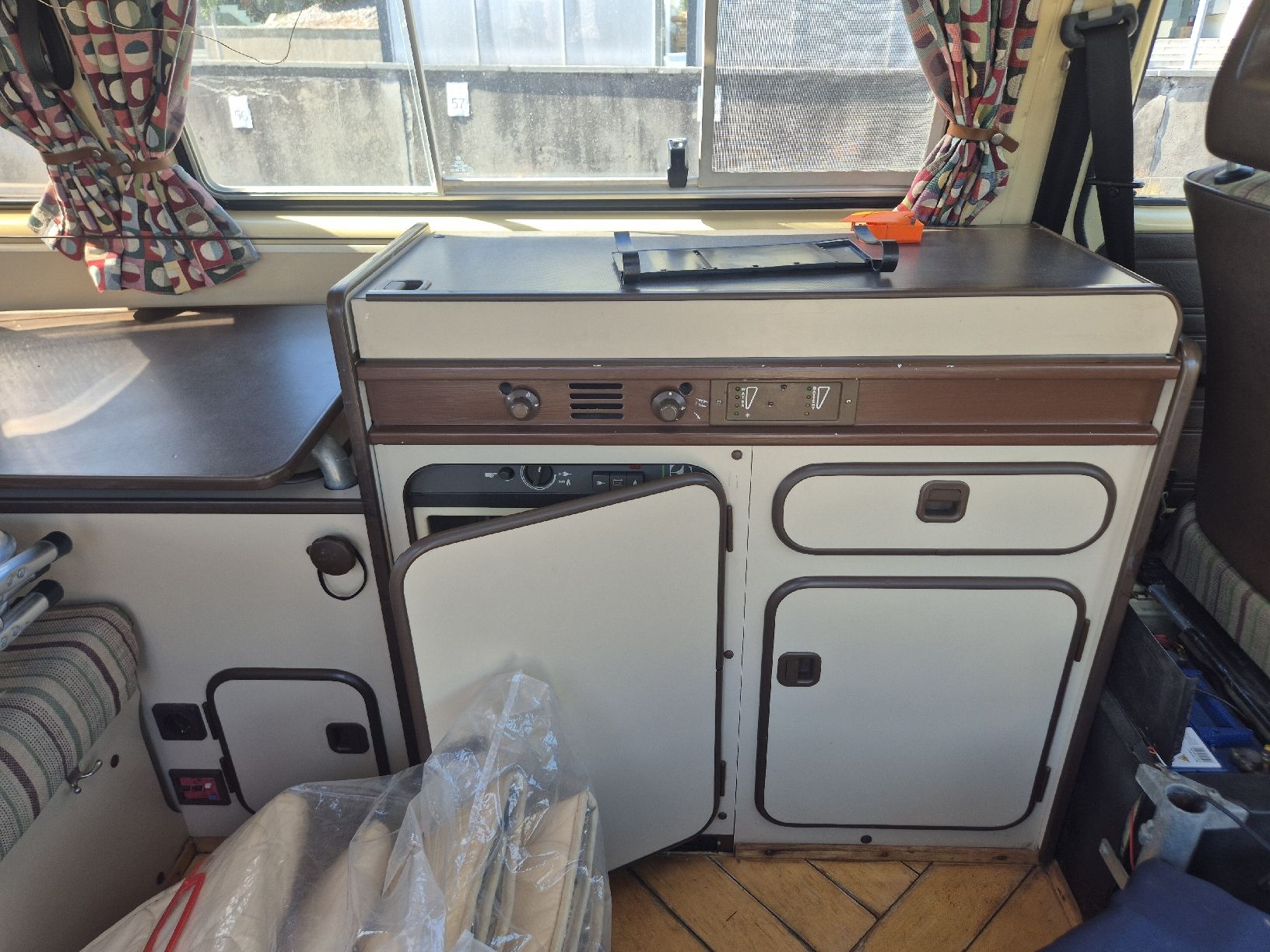 VW Veicoli da campeggio: VW T2 Joker Westfalia – Difettoso da Wangen b. Olten venduto da madmax05 4