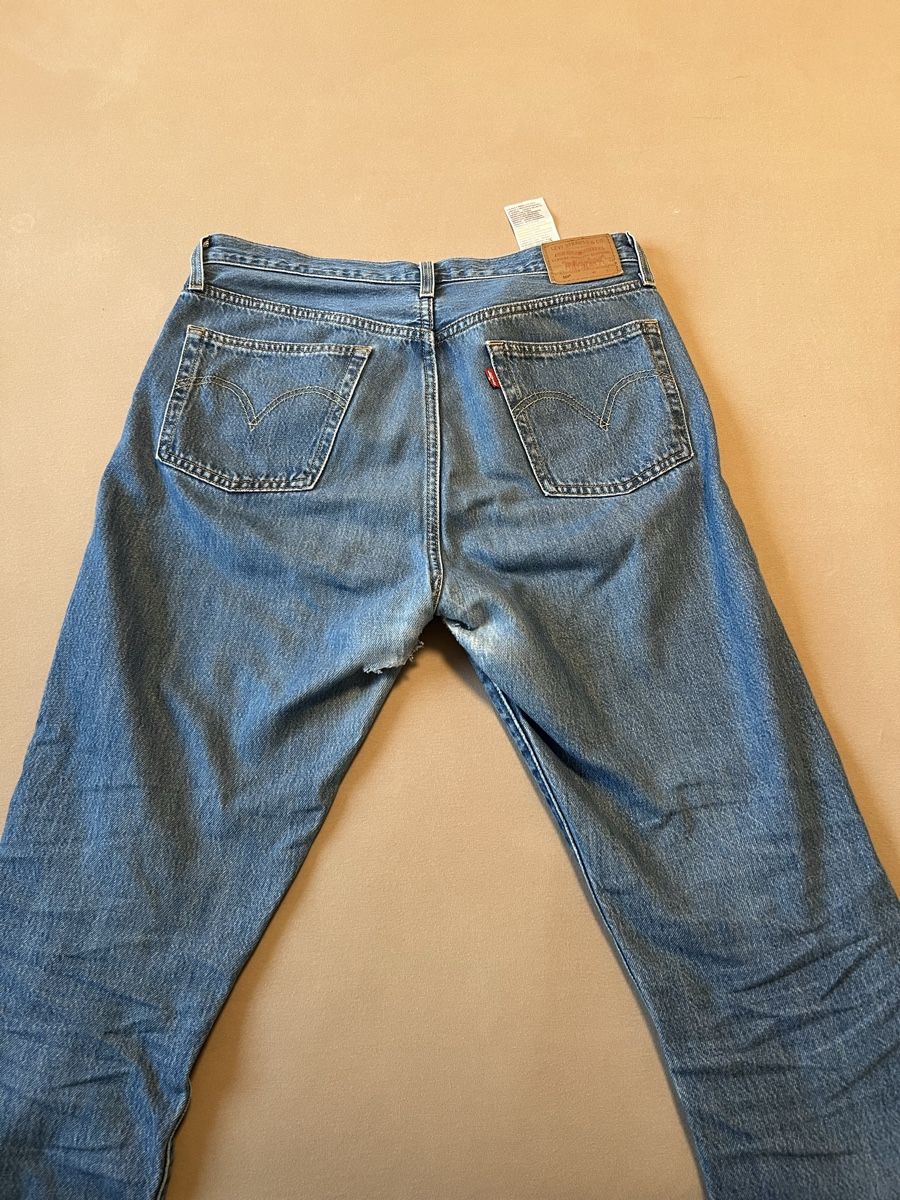 Levi's Jeans: Levis 501 Crop Straight Leg 30x28 – Usato da Rotkreuz venduto da maracaibo1991 2