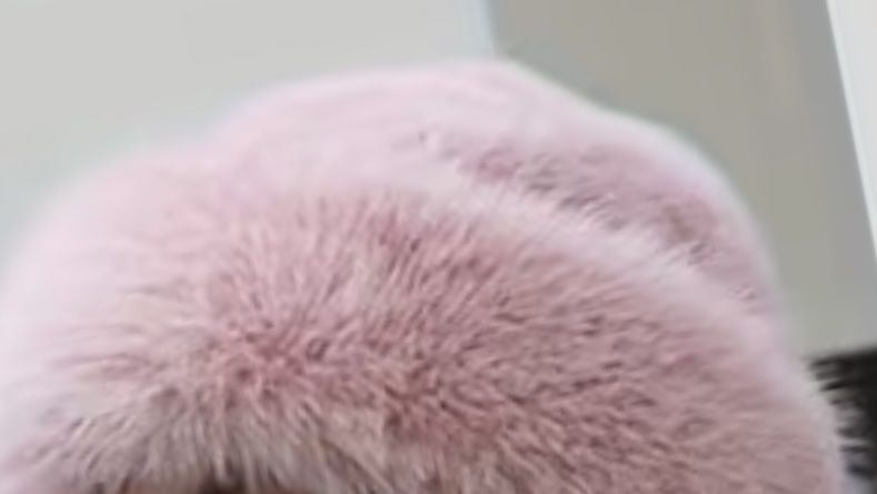 JEAN PAUL GAULTIER: Cappello in lana a coste con pompon - Nero Cappello Jean Pau