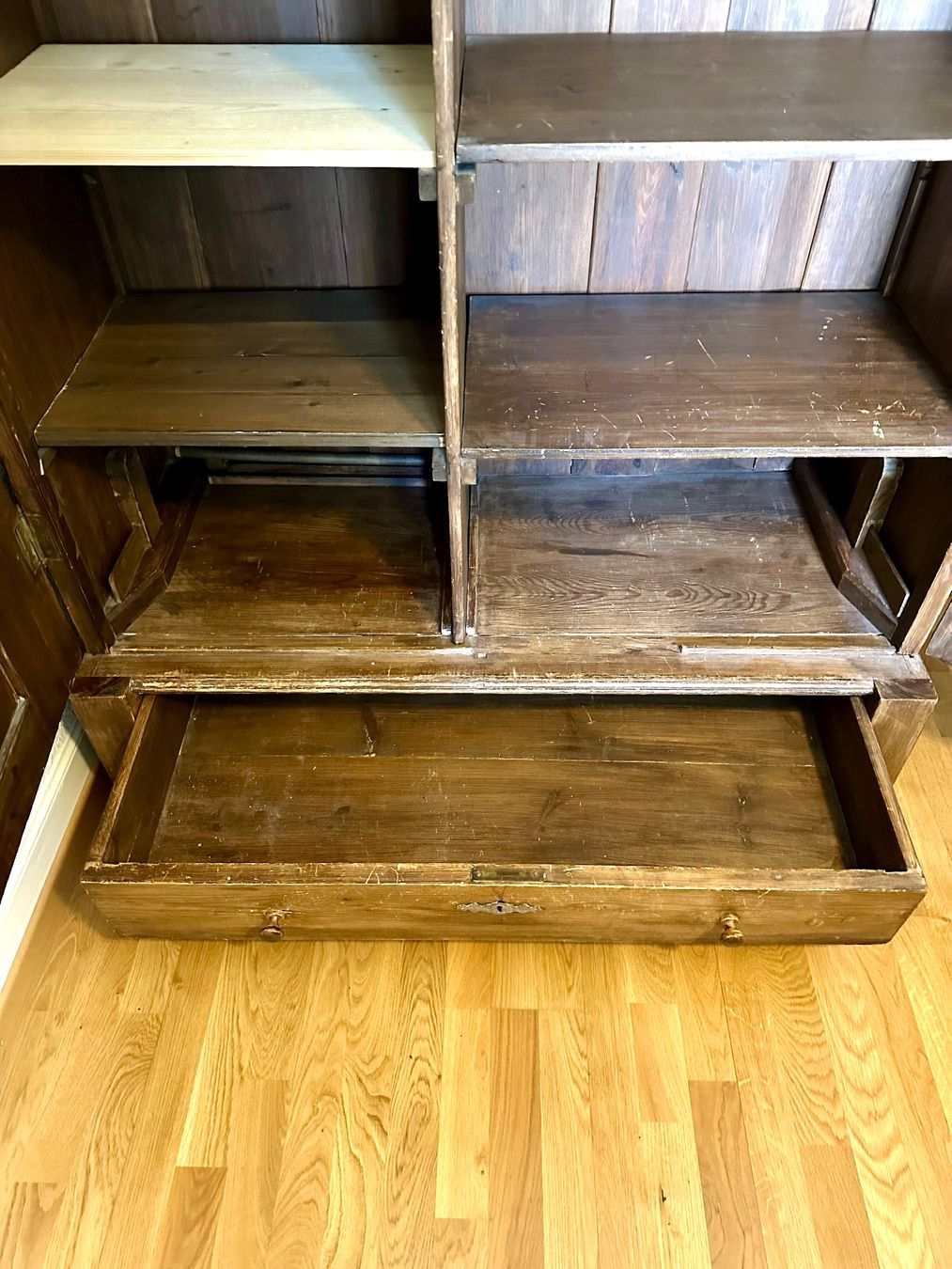 Schränke: ANTIKER SCHRANK AB 1.-!!! – Gebraucht aus Zürich von NIKI777 3