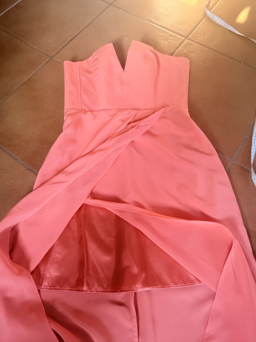 H&M Kleider: Splendido abito H&M Special 🧡 – Neu (gemäss Beschreibung) aus Bellinzona von bul_mvy5 7