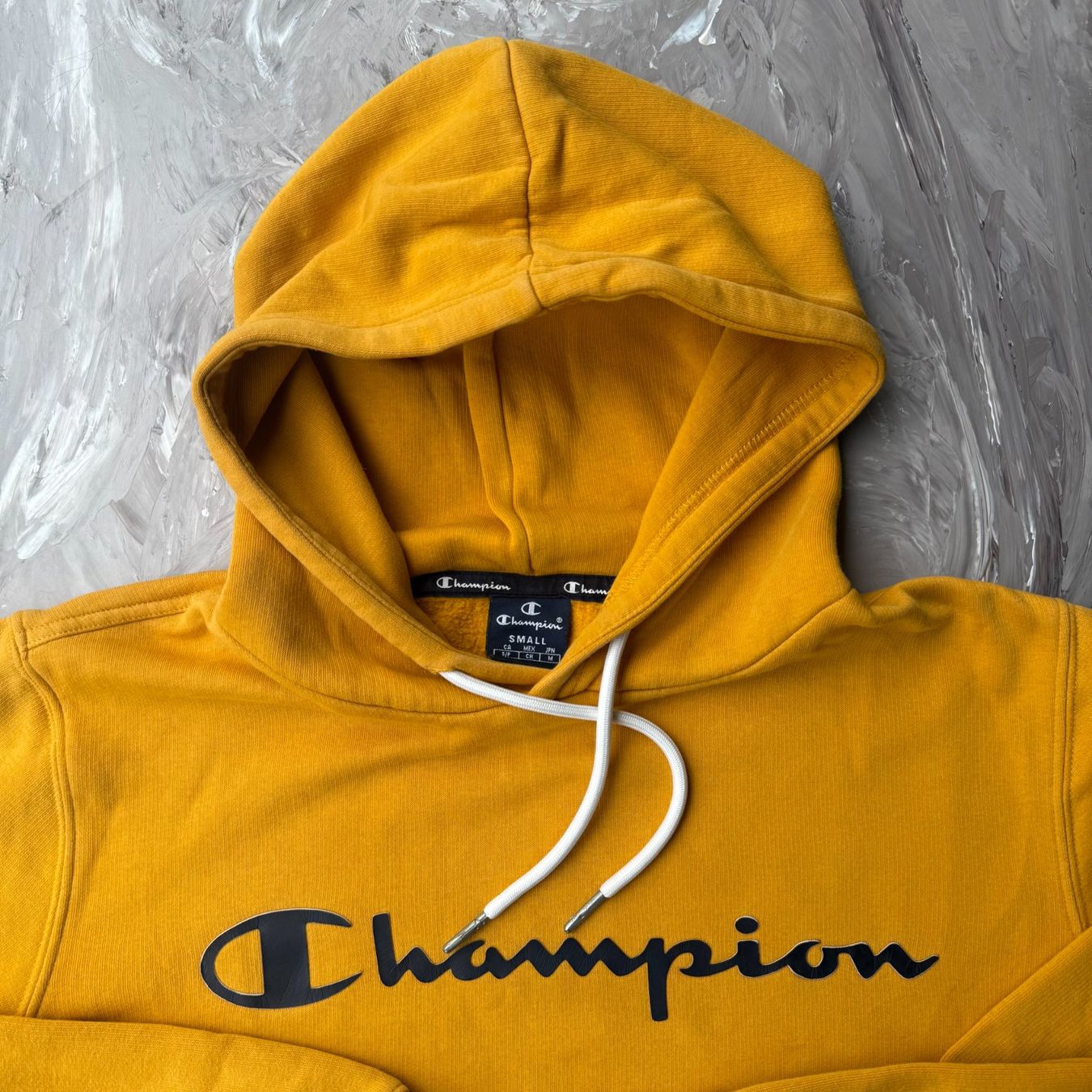 Champion Maglioni & Felpe: Sweat à Capuche Champion Jaune Moutarde – Usato da Thônex venduto da Suisse.Shopping 8
