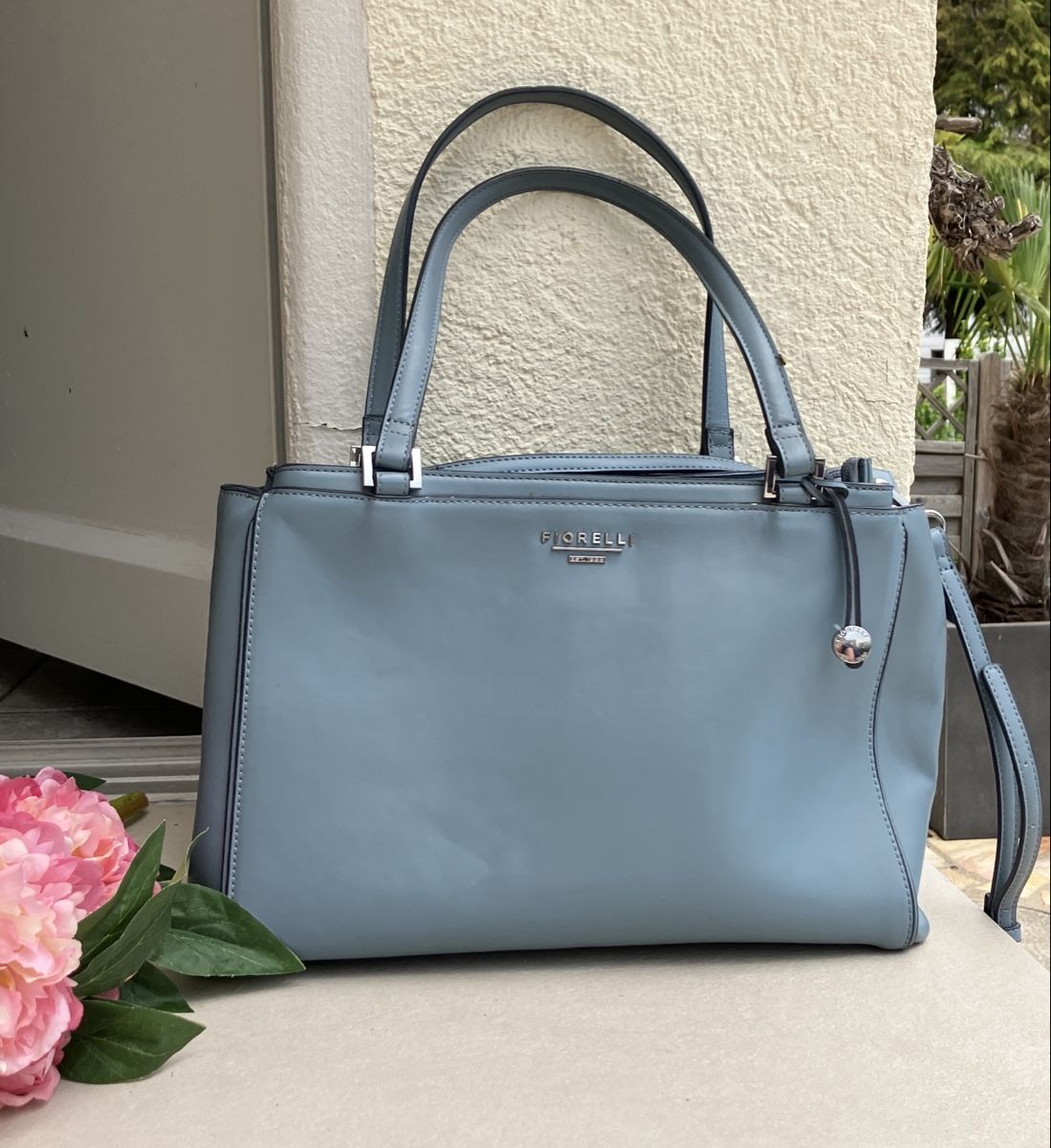 Borse da donna: Hellblaue Kunstleder Handtasche - Aus meiner Dean-Box – Usato da Schleinikon venduto da Blake_7k9t