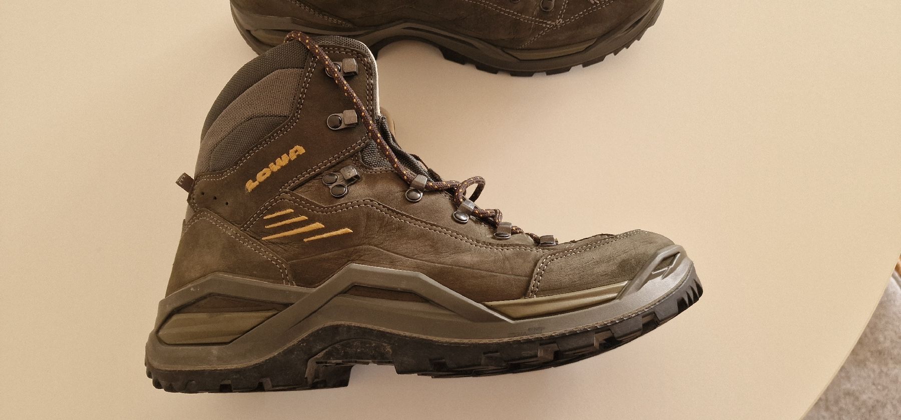 Lowa Scarpe da uomo: Lowa Renegate GTX Gr.43,5 – Usato da Zollikofen venduto da tiga257 1