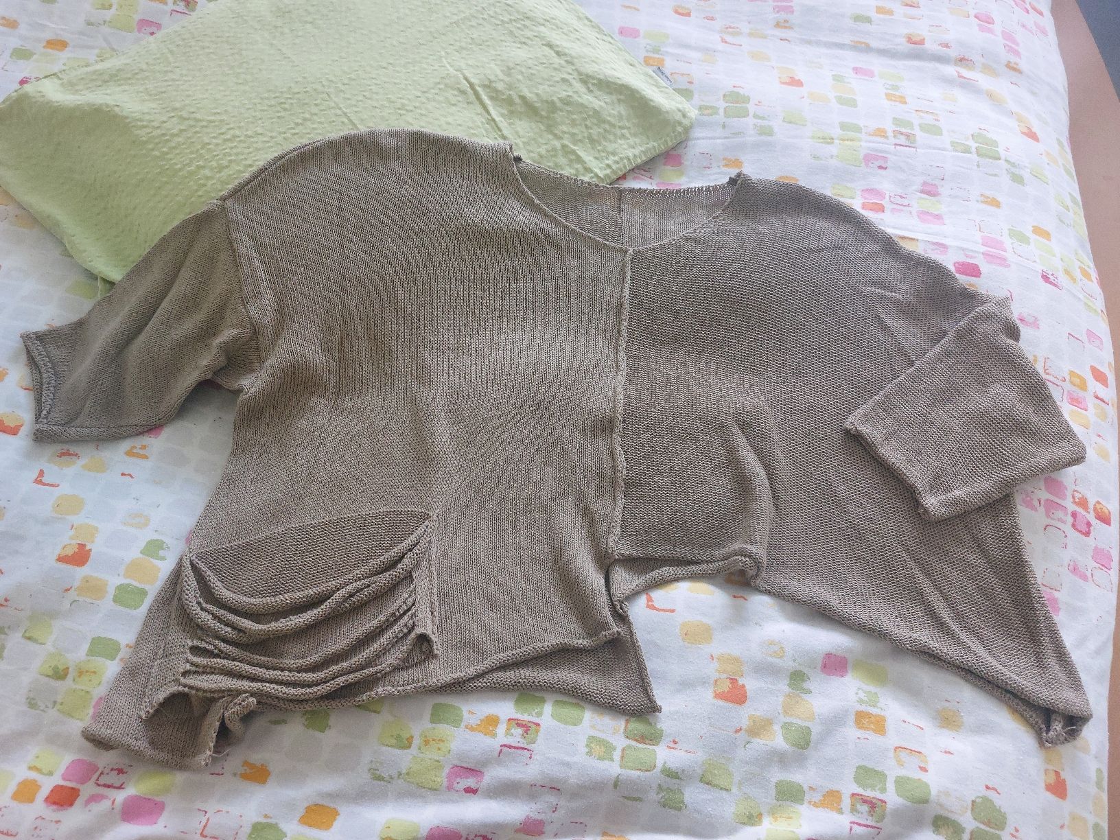 Pullover & Sweatshirts: pullover – Gebraucht aus S. Antonio von tam_tdq5
