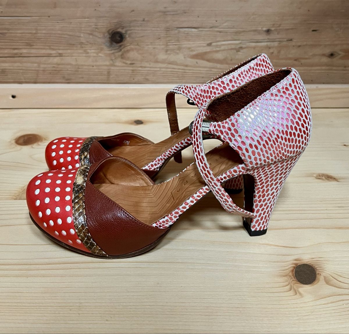 Chie Mihara Damenschuhe: Chie Mihara Lieblingspumps, Gr. 37.5 - Hingucker! – Gebraucht aus Erlenbach im Simmental von ancatan 2