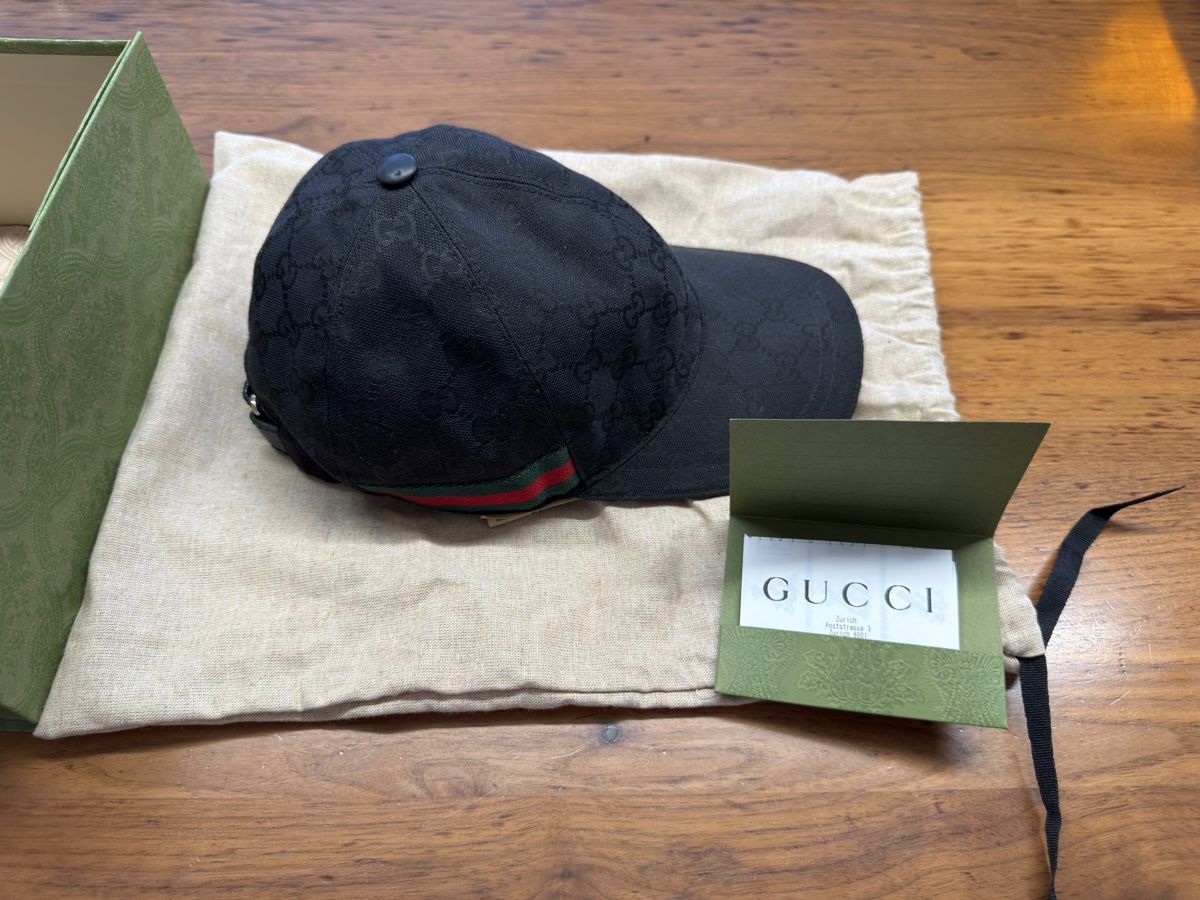 Gucci Copricapi, berretti & cappellini: Gucci Baseballmütze – Nuovo (secondo la descrizione) da Zürich venduto da TDAsker 1