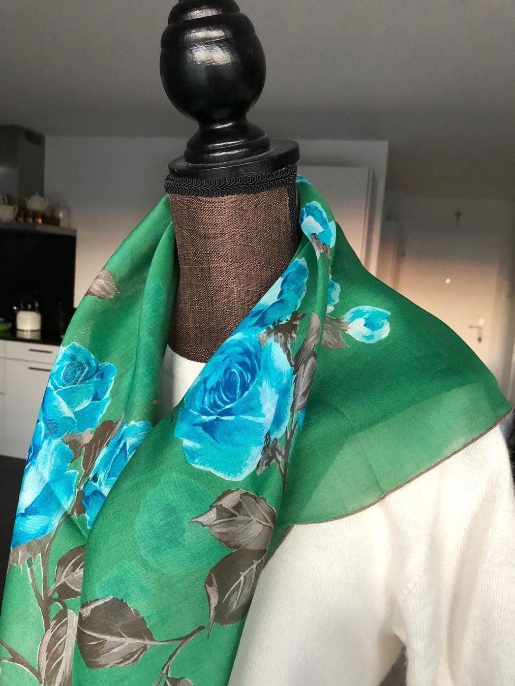Foulard & Sciarpe: Wunderschön Foulard handrolliert – Nuovo (secondo la descrizione) da Winkel venduto da Glamour4You 9
