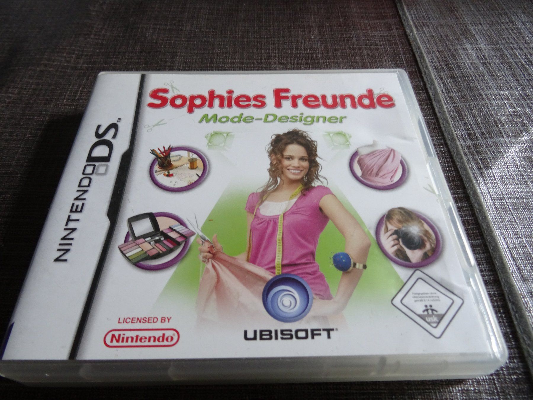 Nintendo Giochi: Sophies Freunde - Mode-Designer DS – Usato da Olten venduto da Disc-Ausverkauf