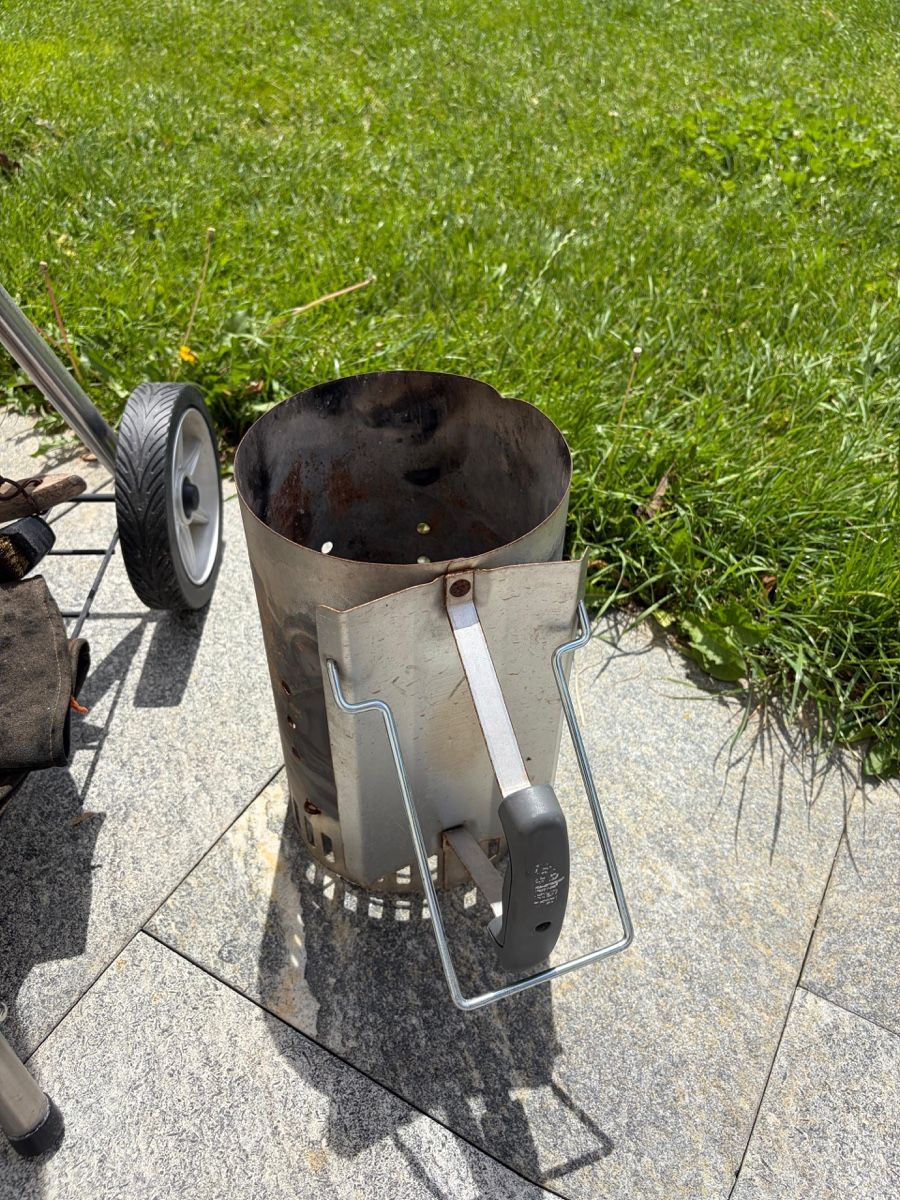Griglie: Napoleon Pro Leg Holzkohle-Kugelgrill – Usato da Aarau venduto da RomanUMiriam 4