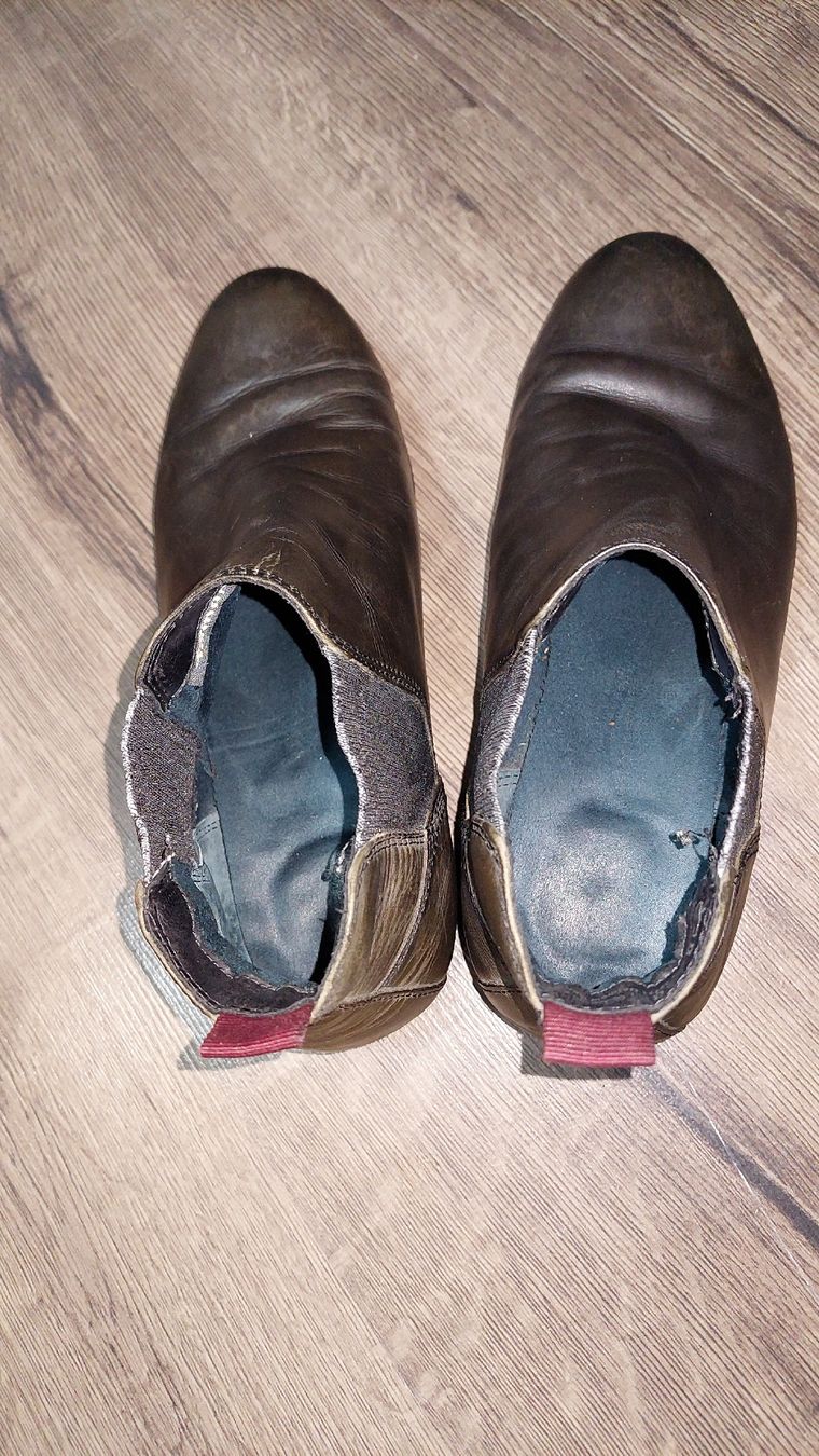 Tamaris Scarpe da donna: Herbstliche Leder Tamaris Boots Gr. 36 – Usato da Gwatt (Thun) venduto da Letzte-Chance-III 2