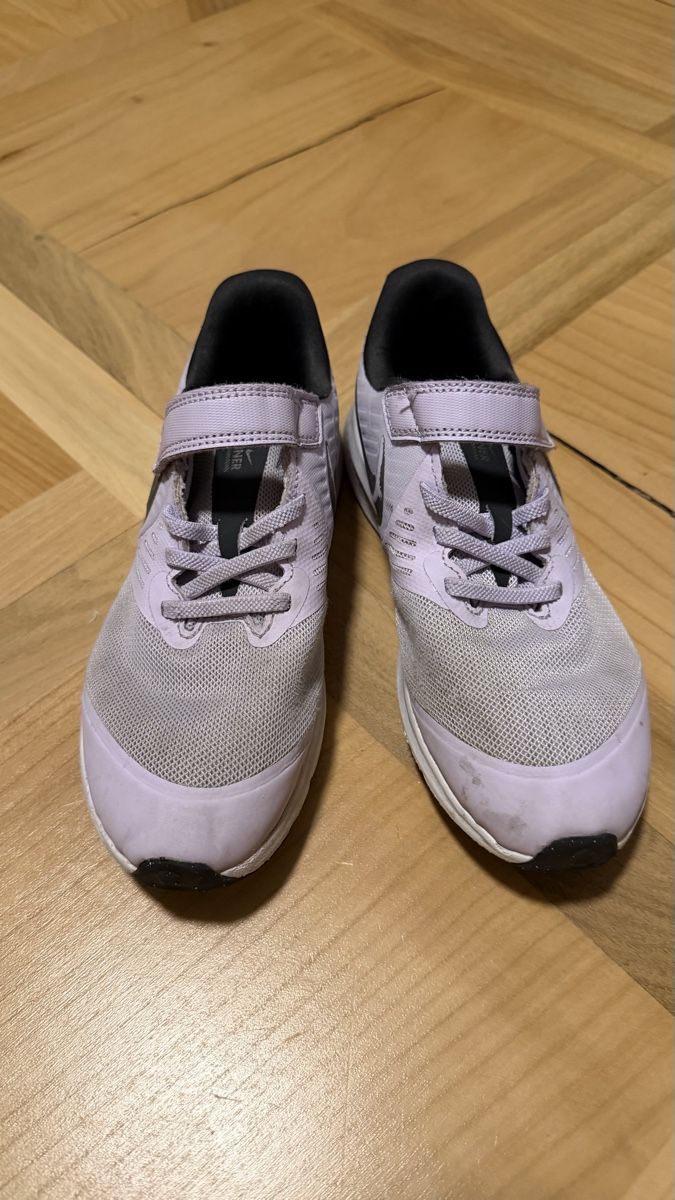 Nike Herrenschuhe: Nike Star Runner – Gebraucht aus Speicher von kolomak 3