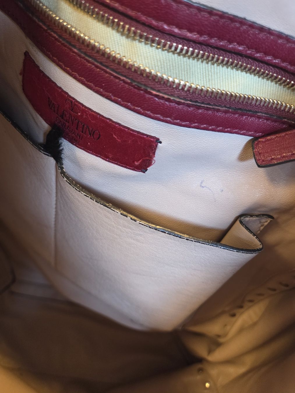 Valentino Borse da donna: Valentino Garavani Rockstud Shopper Bag – Usato da Zürich venduto da finesse.shop 8