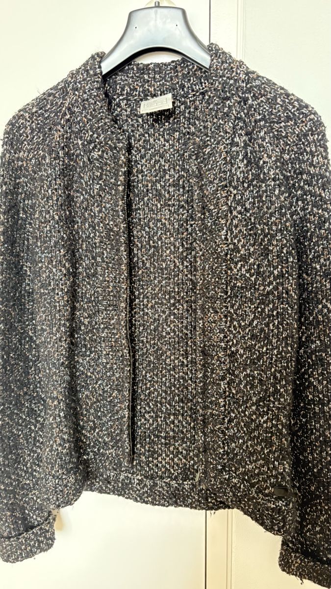 Chanel Giacche: Chanel jacket – Usato da St. Gallen venduto da ott_f827 6