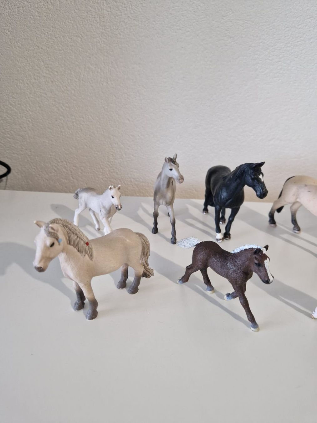 Schleich Giocattoli: Schleich Pferde Konvolut mit Fohlen – Nuovo (secondo la descrizione) da Romont FR venduto da Joe_xkh9 1
