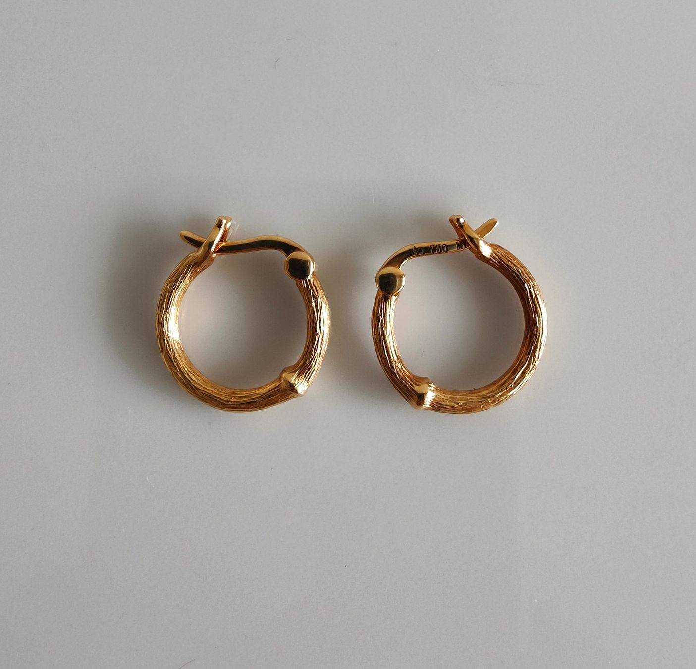 Ciondoli: Süsswasserperlen Anhänger, 18K Gold – Nuovo e nell'imballaggio originale da Rümlang venduto da 21f 5