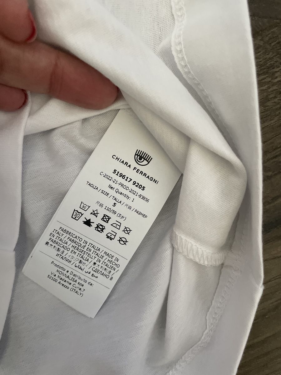 Camicette, T-shirt & Top: T-shirt Chiara Ferragni – Nuovo e nell'imballaggio originale da Duillier venduto da princess012 2