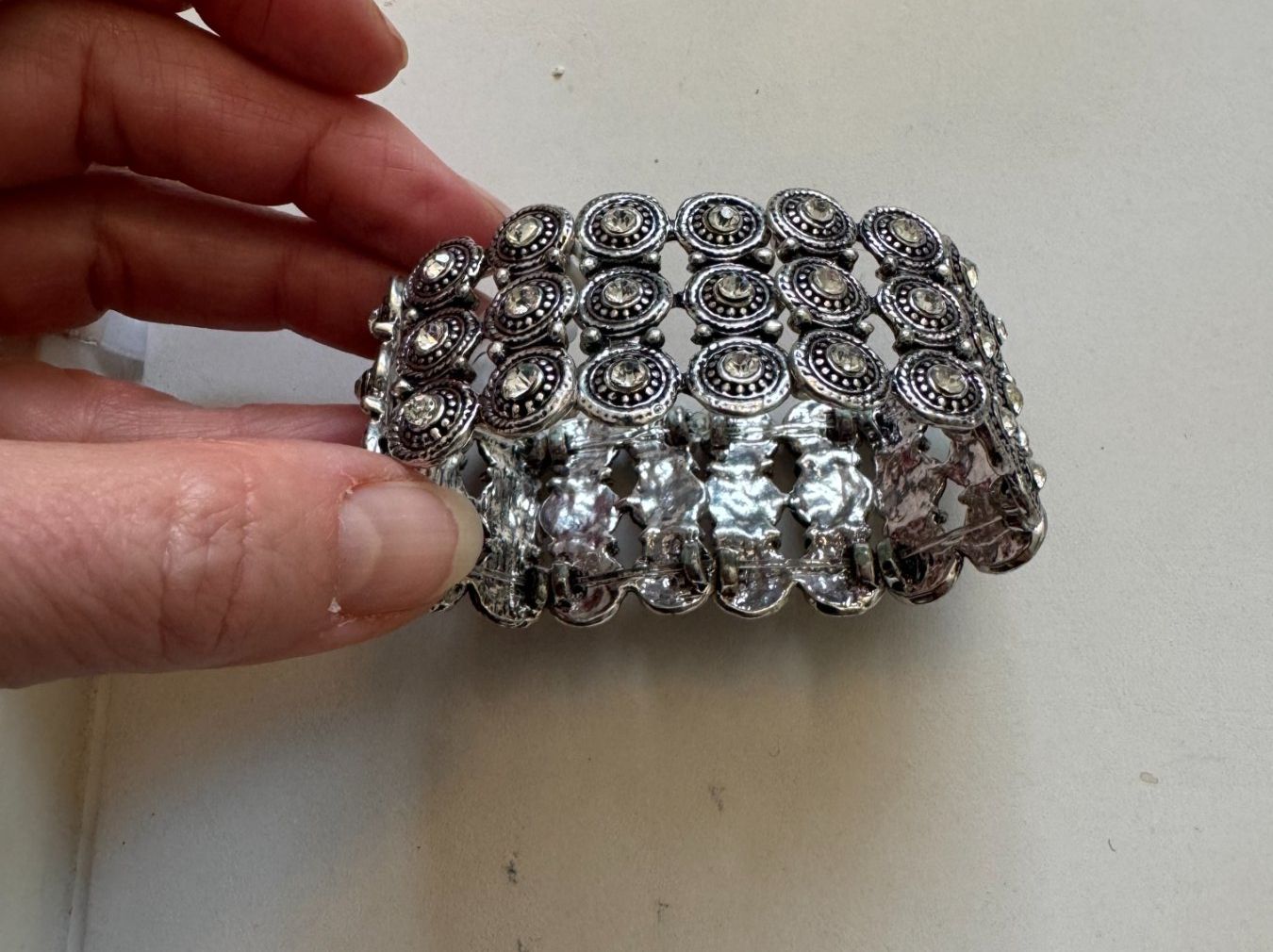 Armbänder & -reifen: NEU -  Metall Gummiarmband – Neu (gemäss Beschreibung) aus Maienfeld von Fashion_2009 1