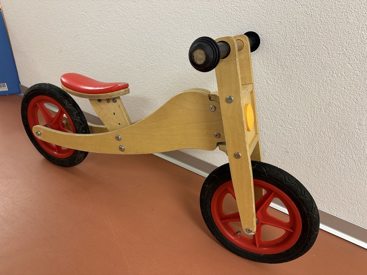 Veicoli per bambini: Holz Laufrad – Usato da Schlieren venduto da VisjSch 2