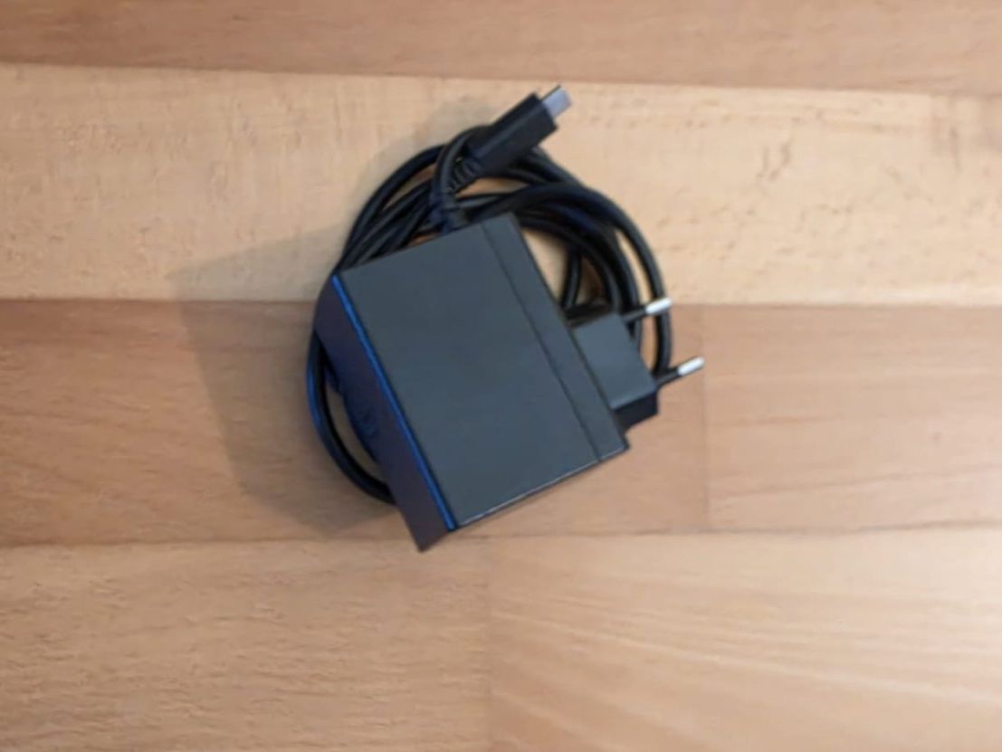 Nintendo Adattatori & Cavi: USB-C Netzteil Ladegerät Nintendo Switch – Usato da Feusisberg venduto da luk_5zkg 2