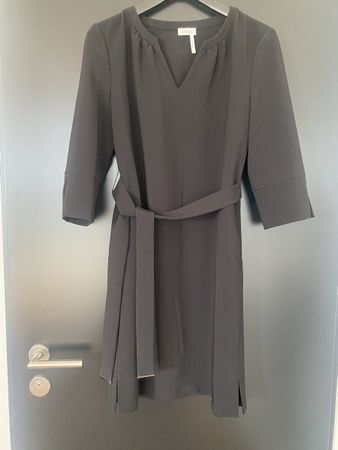 Business Kleid schwarz Gr. 36 S. Oliver Innenstoff Viskose