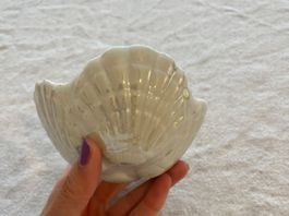 Vintage Schälchen in Muschelform