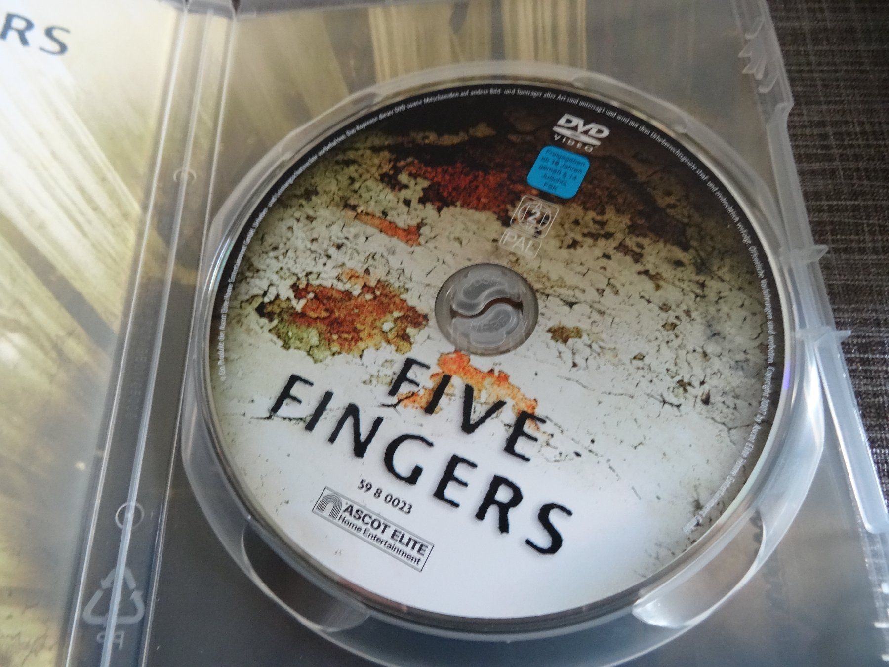 Tutti i DVDs: Five Fingers DVD – Usato da Olten venduto da Disc-Verkauf 1