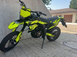 KL KXE 125ccm Supermoto