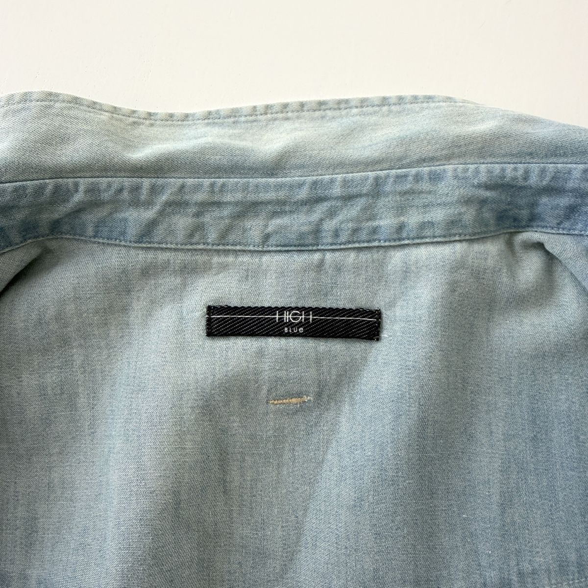 Chemisiers: HIGH USE Everyday Couture Denim Shirt – Neuf (Voir description) à Freienbach par Avviivva_Shop 7
