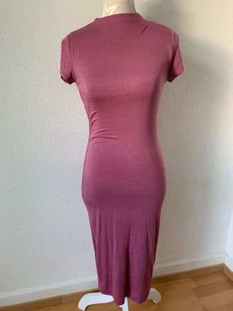 Elegantes Rosé Midikleid Gr. M Figurbetont Neuwertig