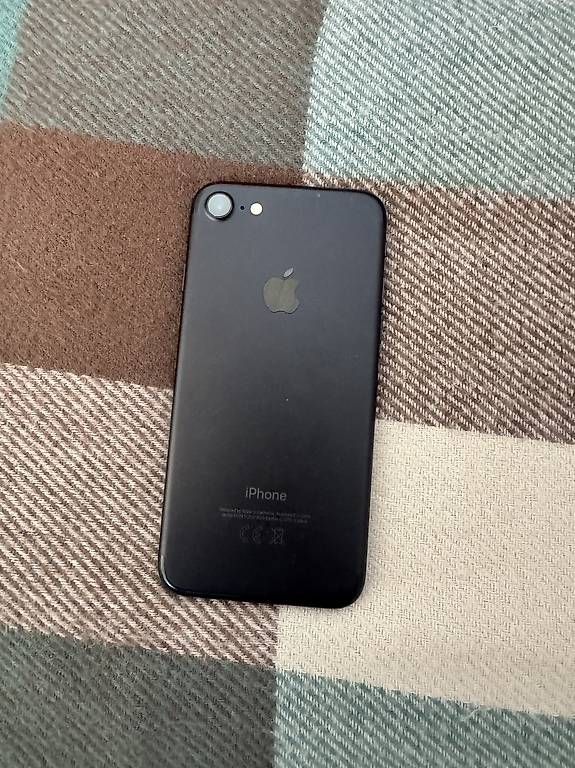 Apple Telefoni cellulari / Smartphones: iPhone 7 32gb – Usato da Effretikon venduto da Gettrix 2