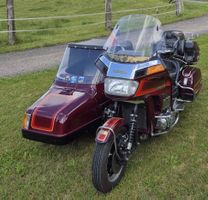 Honda Goldwing mit Seitenwagen  gebraucht.