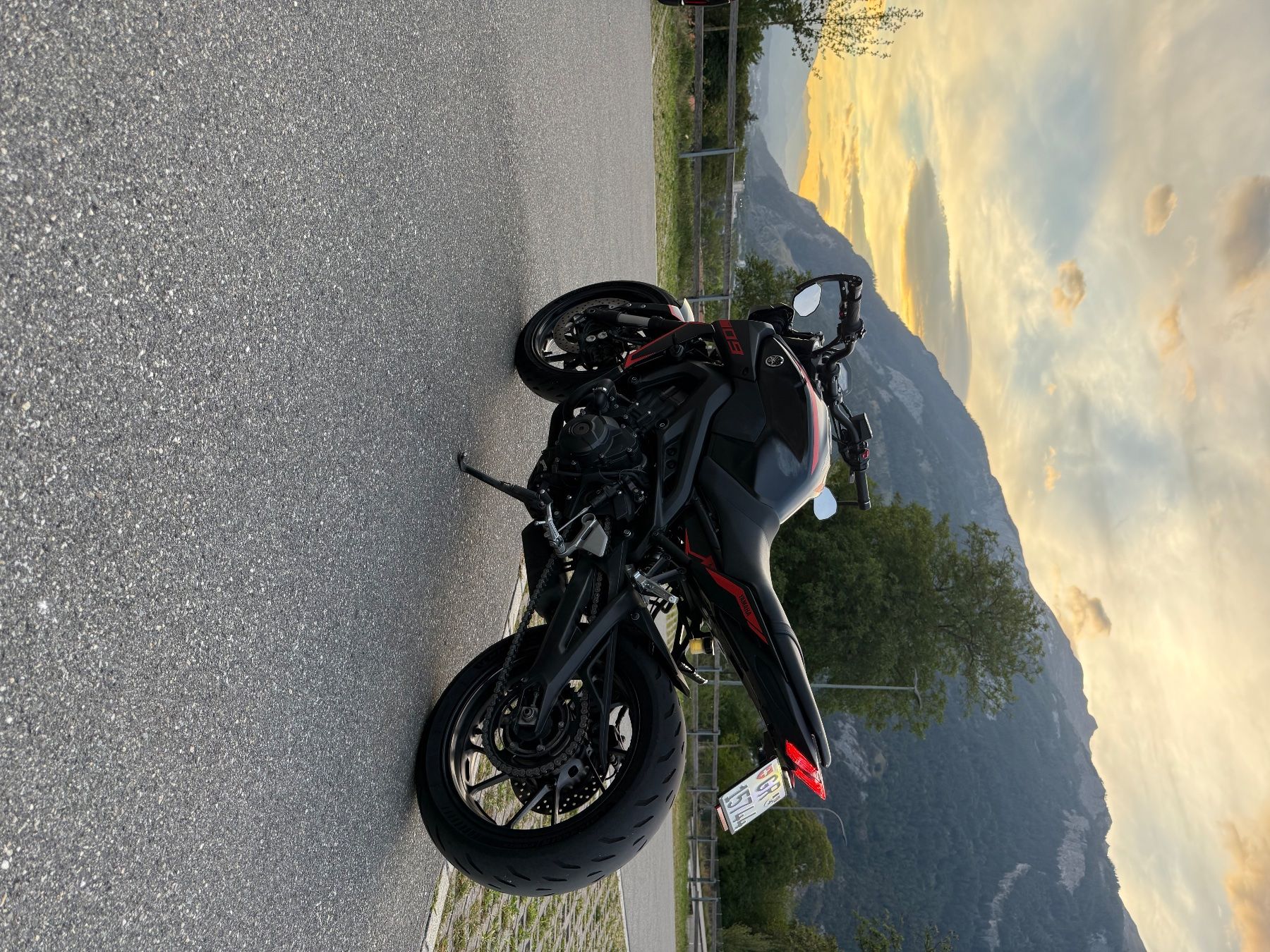 Strada: Yamaha Mt-09 2017 – Usato da Chur venduto da joe_vt9s 1
