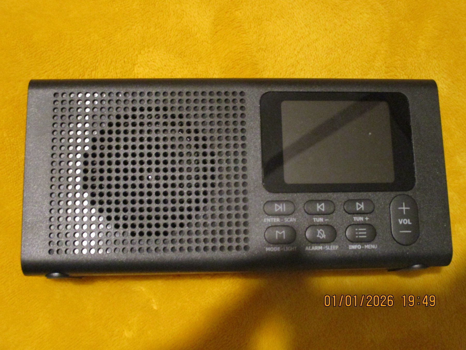 Radio: Dynavox DBT200 / DIGITALRADIO – Nuovo (secondo la descrizione) da Safenwil venduto da universum78