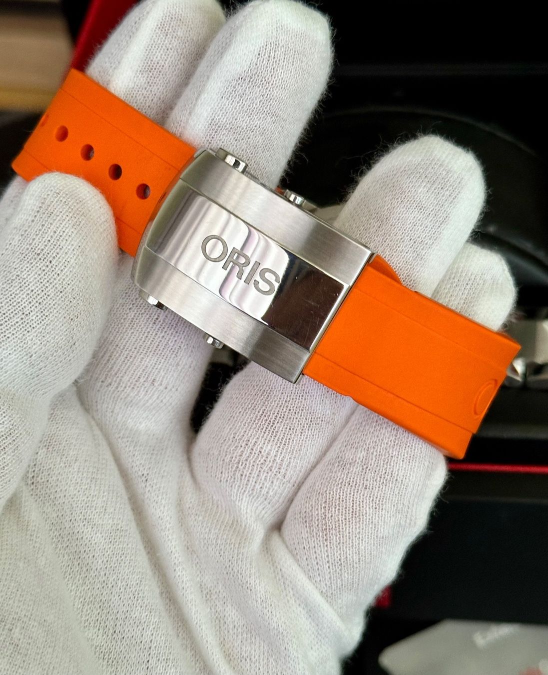 Oris Uhren: Oris Aquis Date 43mm Automatic- Full Set – Gebraucht aus Dielsdorf von HubertE2 4