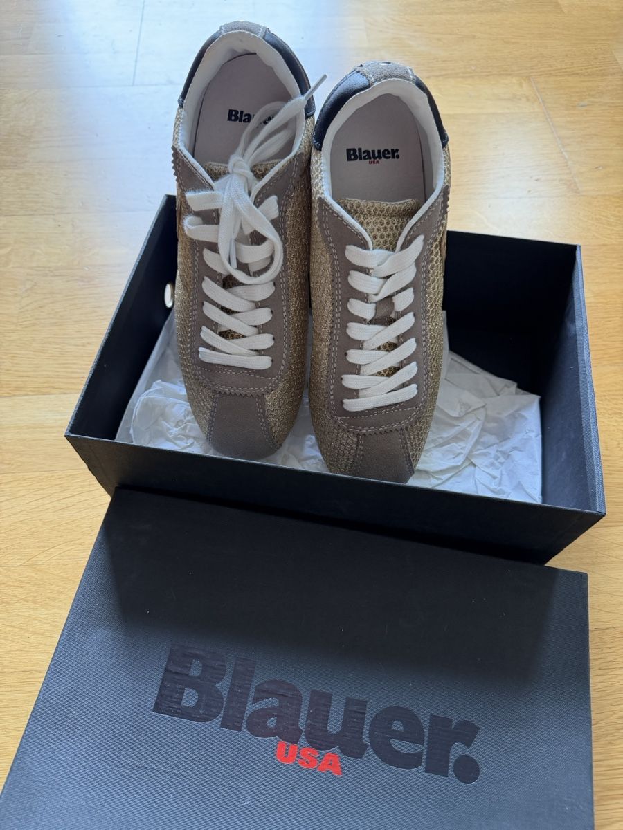 Herrenschuhe: Blauer USA Sneaker gold - Neu – Neu (gemäss Beschreibung) aus Zürich von sal_tr5t