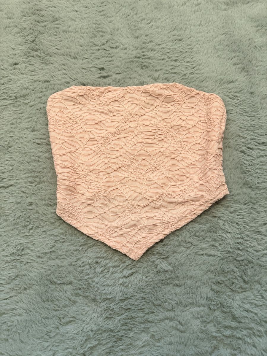 Top: Bandeau rose taille M – Nuovo (secondo la descrizione) da Bussigny venduto da Serena2009
