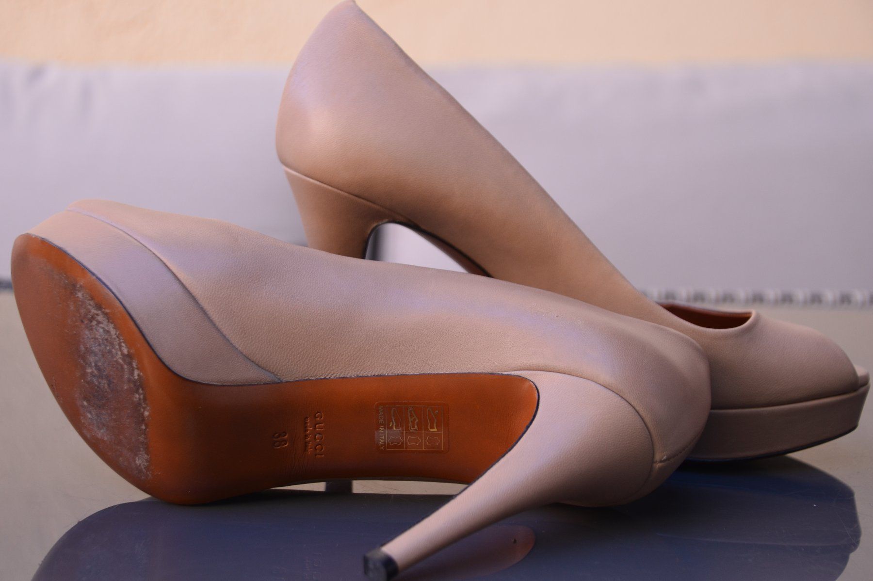 Gucci Scarpe da donna: Pumps Gucci 38 – Usato da Collonges venduto da Auganien 4