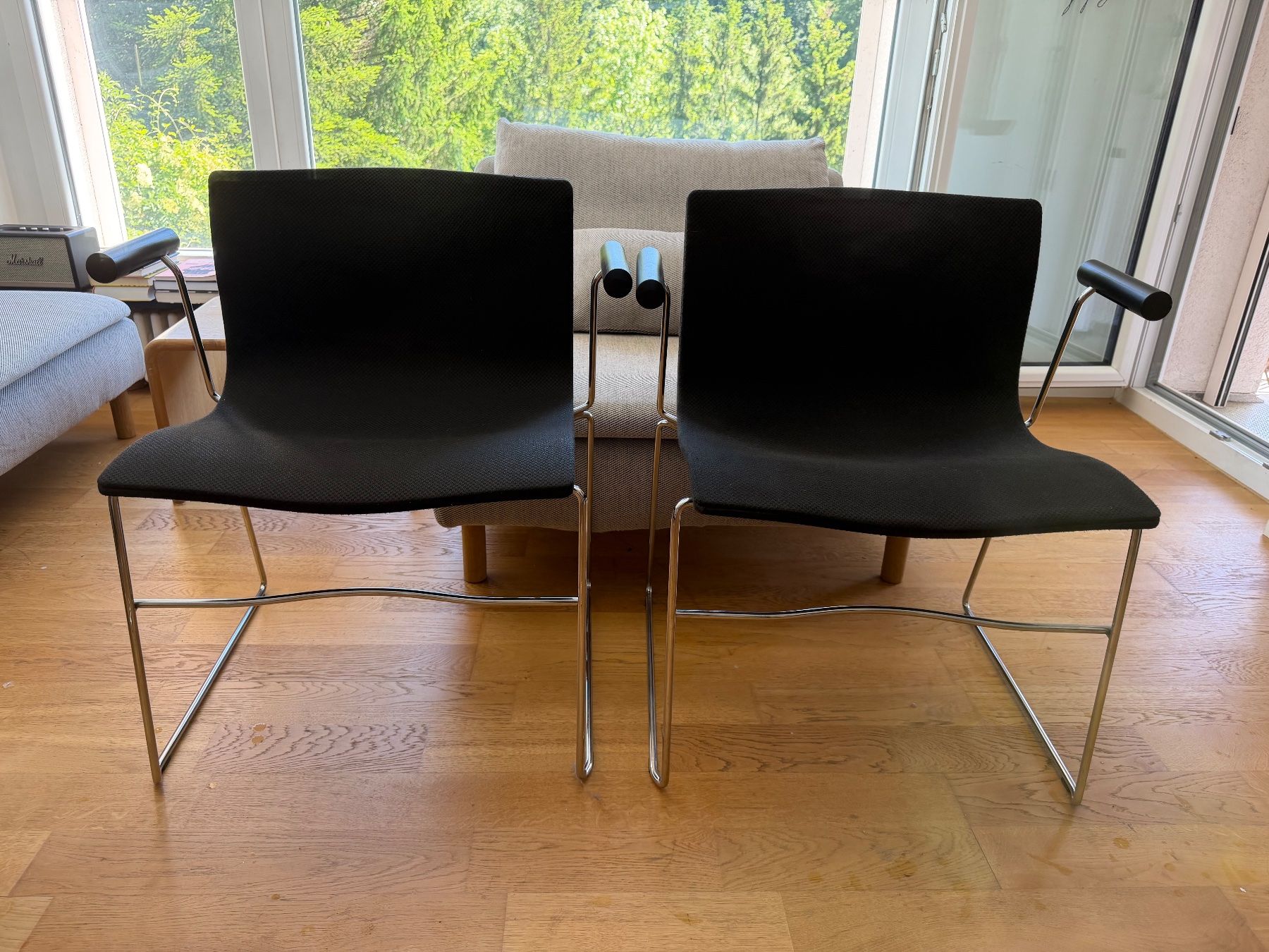 Knoll Stühle: Set 2 Stühle Knoll Stuhl mit gewebtem dicken Stoff – Gebraucht aus Nussbaumen AG von normajeanbaker 1