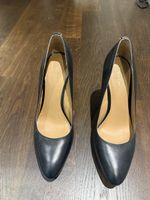 Pumps Calvin Klein schwarz Leder guter Zustand gebraucht