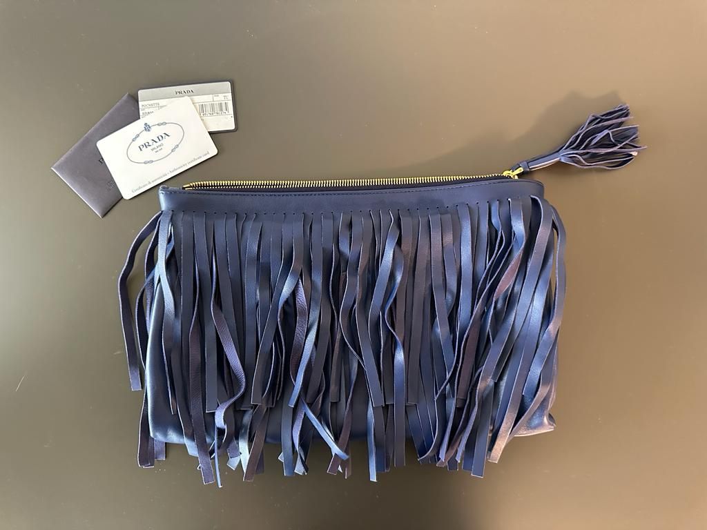 Prada Taschen für Damen: Prada – Neu (gemäss Beschreibung) aus Lugano von ALockers
