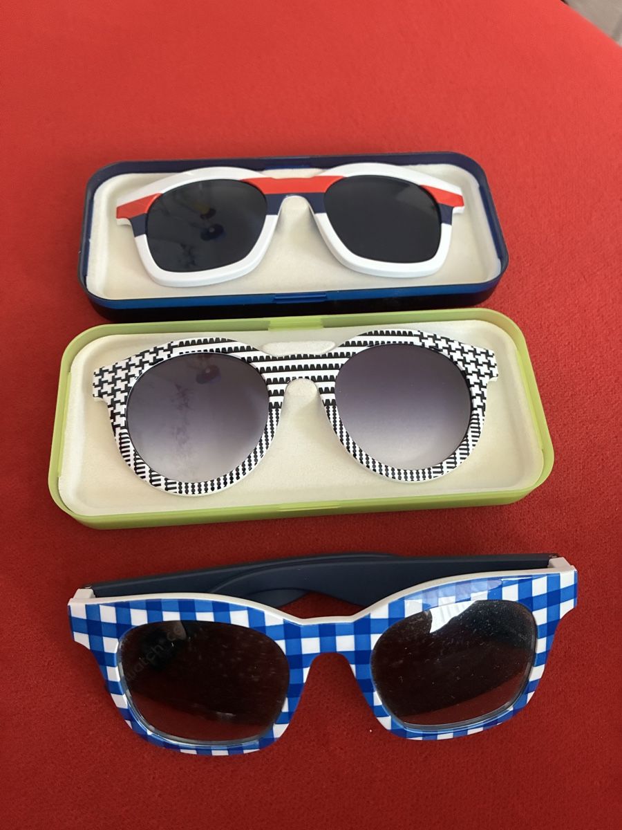 Occhiali & Lenti: Swatch Sonnenbrillen Set  – Usato da Bolligen venduto da Vroni23 2