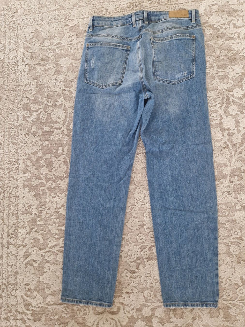 Esprit Jeans: Edc Jeans, hellblau, Destroyed-Look, Gr. 30 – Usato da Erlinsbach SO venduto da ULIKH 4
