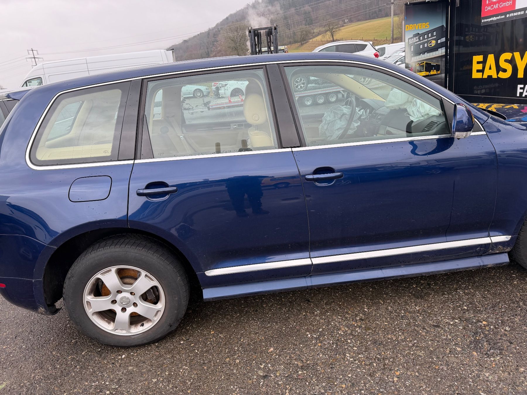 VW Autos: VW TOUAREG 2006, FULL OPTION, EXPORT – Défectueux à Meien par GSXR997 3