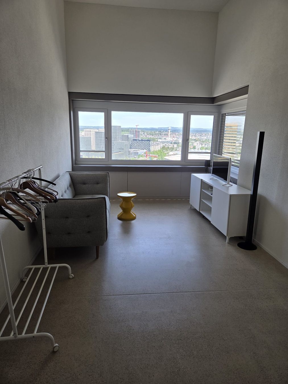 Ikea Meubles TV: Fernsehmöbel IKEA weiss – D'occasion à Zürich par Fraenzi1986 1